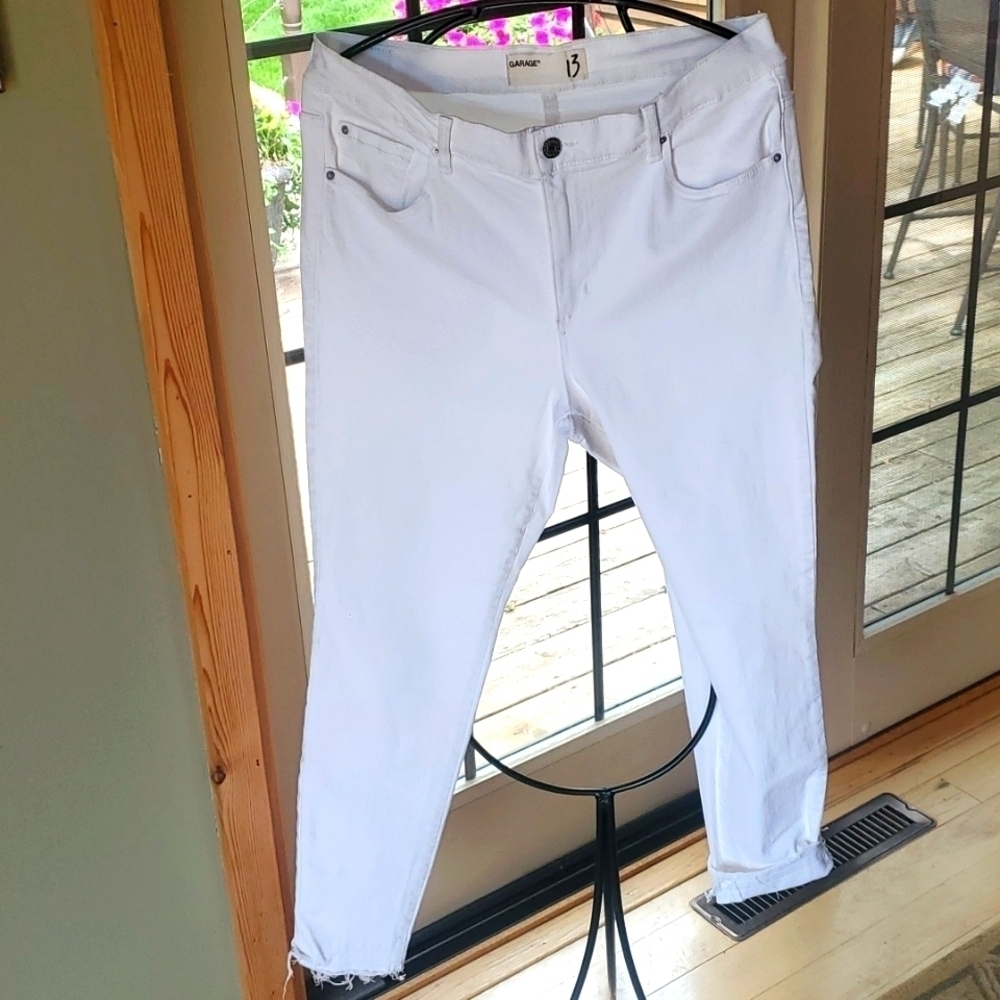 Garage High Rise Raw Hem White Sz. 13 Jeans